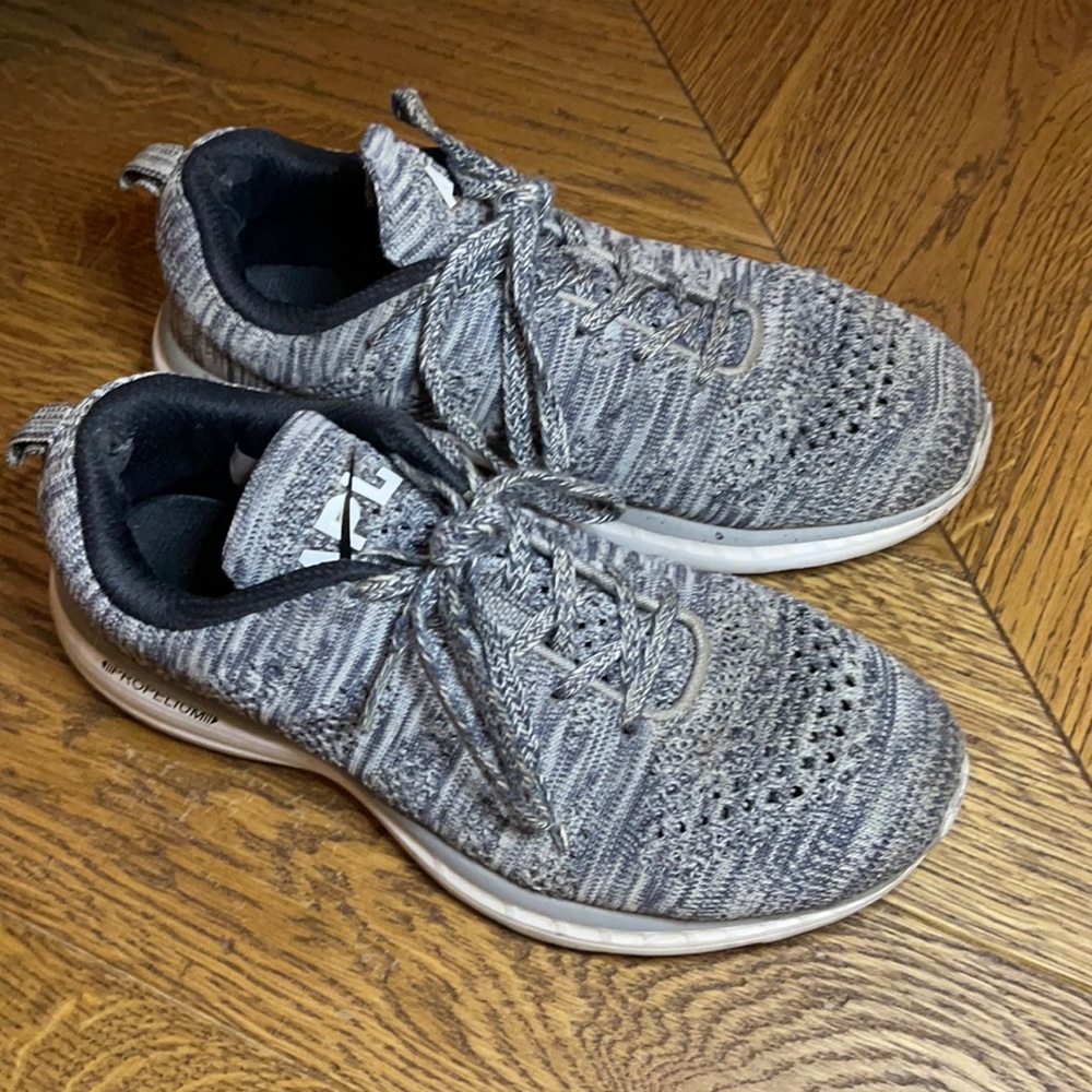 Lightly worn APL TechLoom Pro